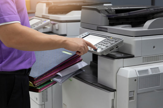 Read more about the article What Type Printers Do Schools Use?